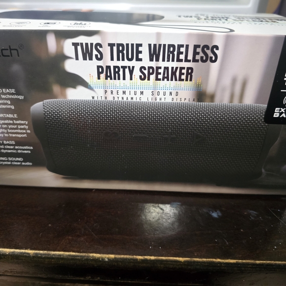 TWS Wireless Speaker - Black - Picture 1 of 2